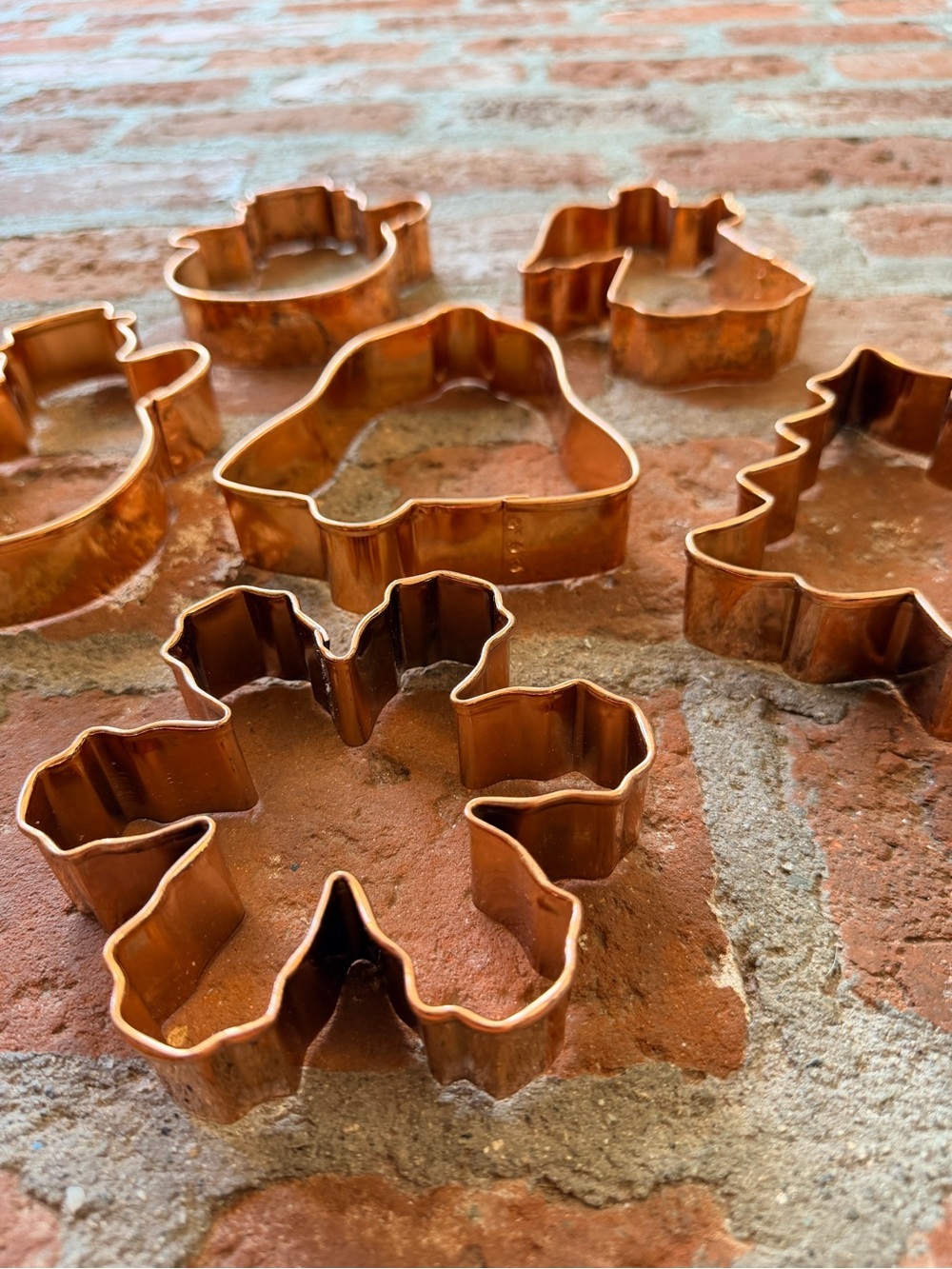6 Piece vintage Festive Winter Holiday Copper Cookie Cutters by World Market. - Picture 2 of 16